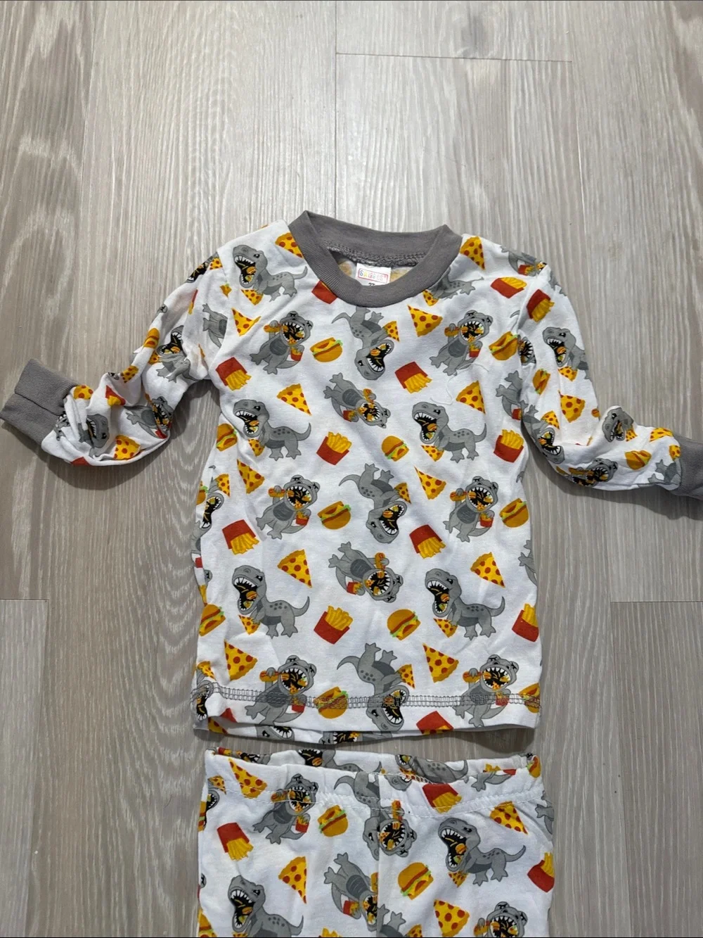 Kids White and Gray Pizza & Dinosaur Print Pajama Set